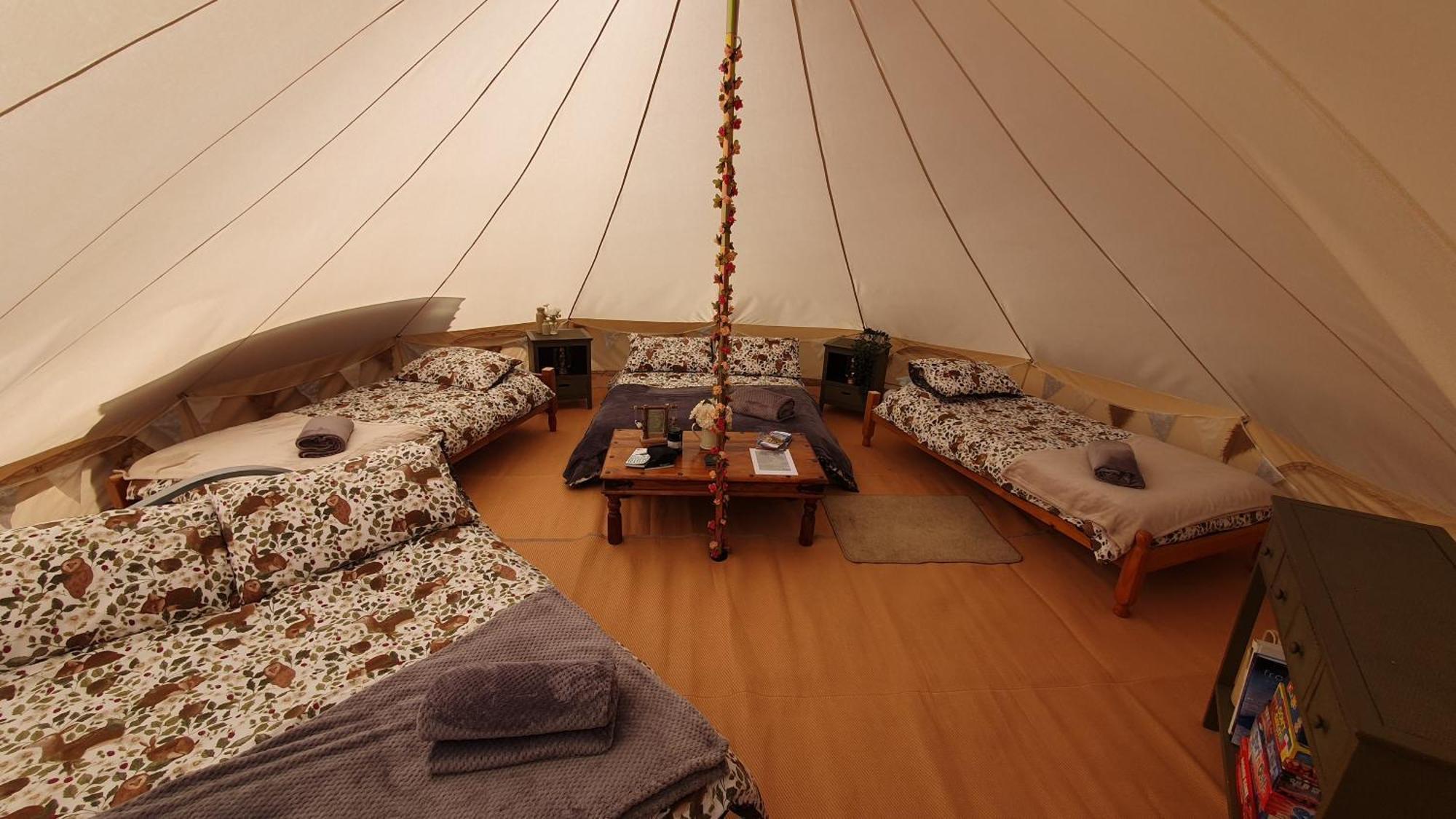 Calon Y Goedwig Glamping Hotel Llandovery Buitenkant foto