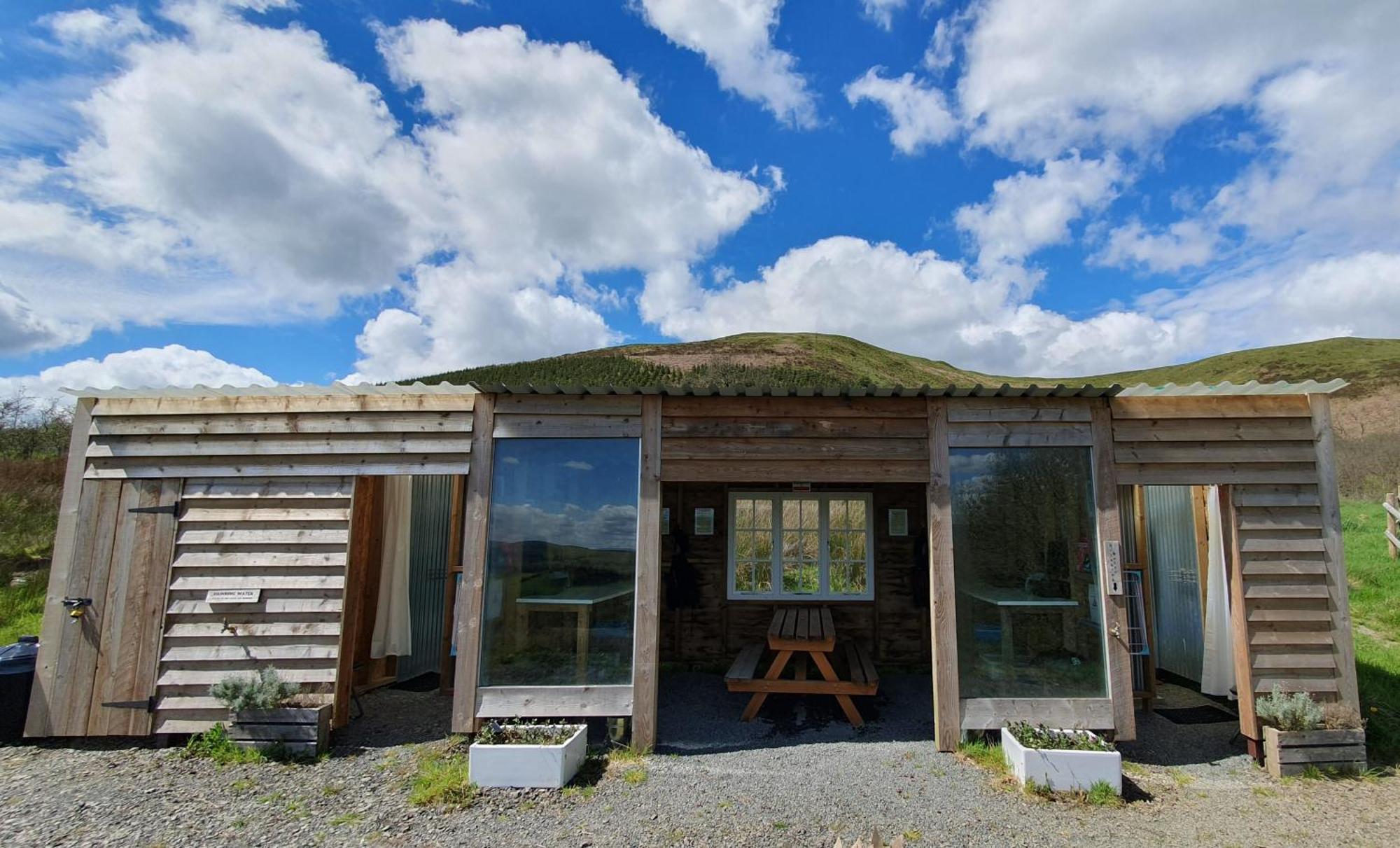Calon Y Goedwig Glamping Hotel Llandovery Buitenkant foto
